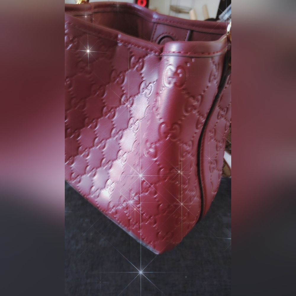 Brand New luxury Inspired Designer Embossed Shoulder Bag ๐ท - Picture 8 of 8